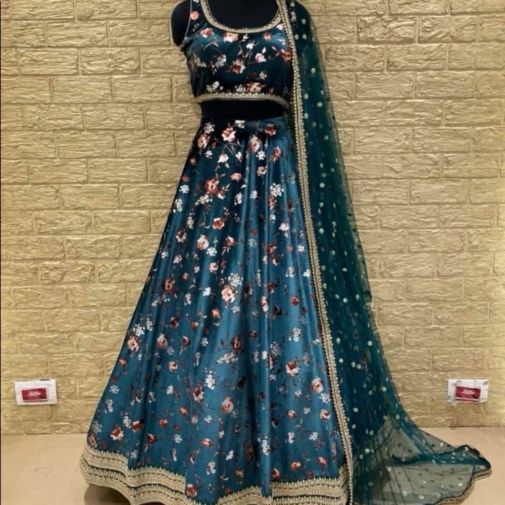 Velvet/ Velour Lehenga/ Prom Dress/ 2 piece Gown